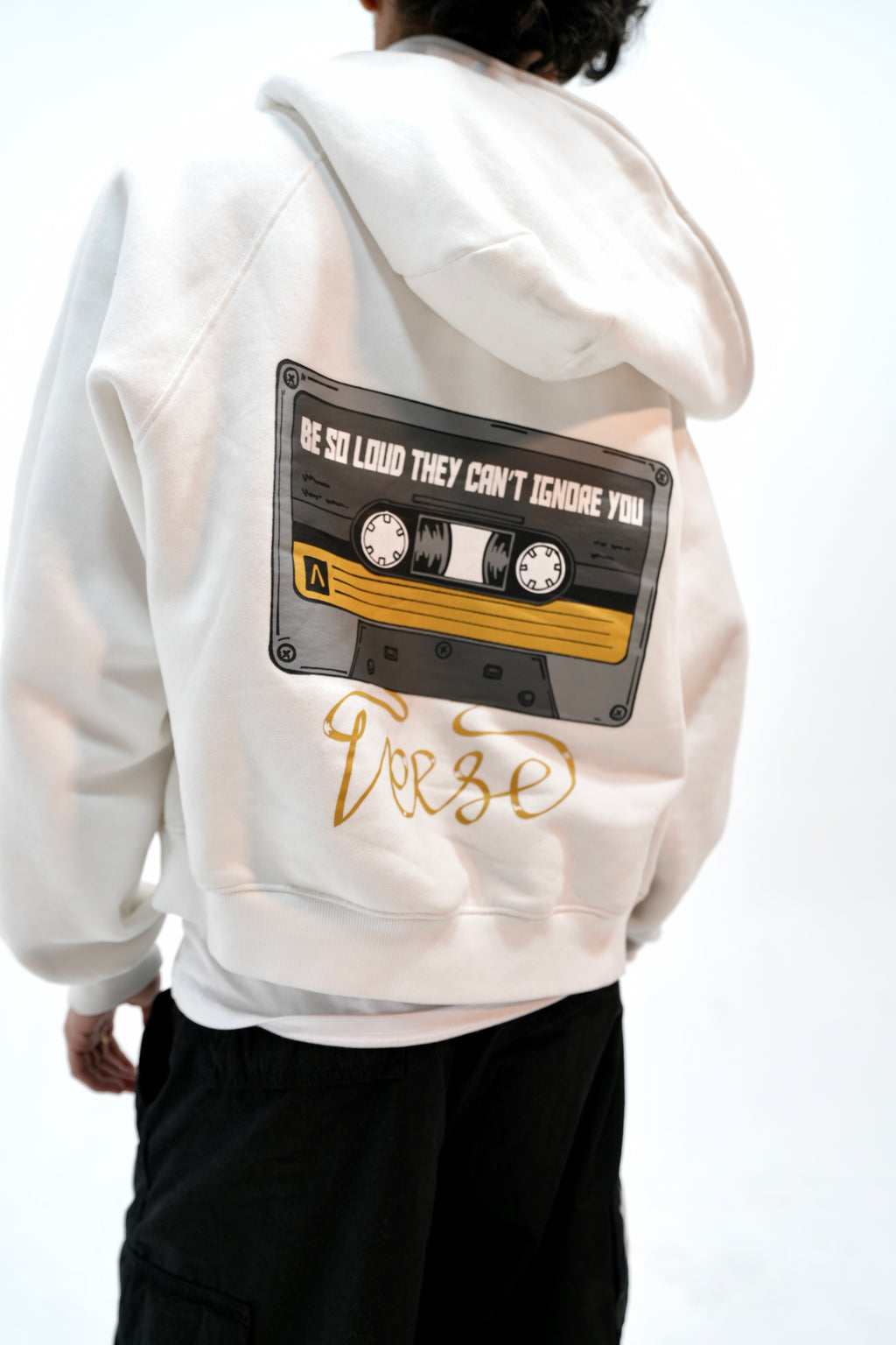 Zip up VERSE hoodie white